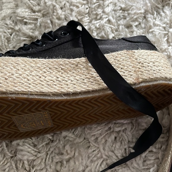 New spring shoes - Picture 4 of 4